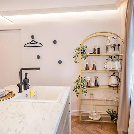 Pink Perfection - One-bedroom Gemstone Oasis *