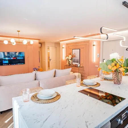 Pink Perfection - One-bedroom Gemstone Oasis