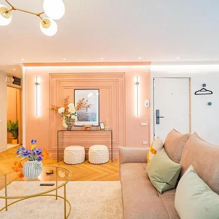 Pink Perfection - One-bedroom Gemstone Oasis Apartment