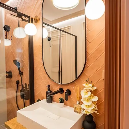 Pink Perfection - One-bedroom Gemstone Oasis