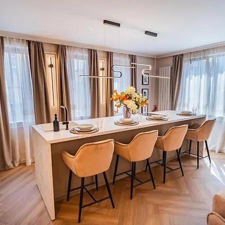 Apartment Pink Perfection - One-bedroom Gemstone Oasis Bucharest